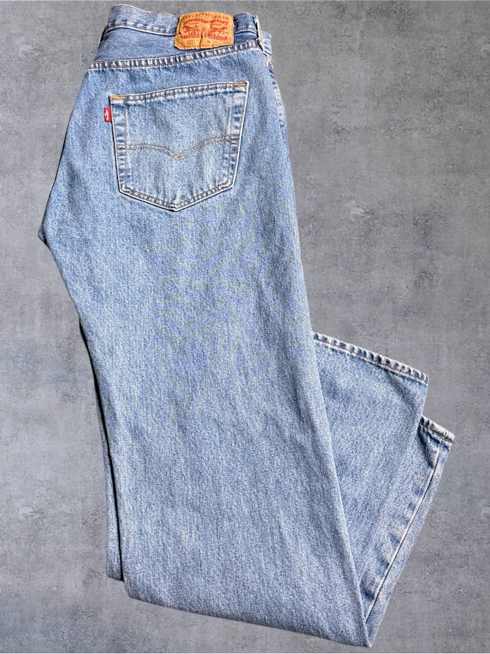Levi’s 501 Jeans Mens 35x30 MEASURES 36x30 Blue Straight Leg Button Fly Denim